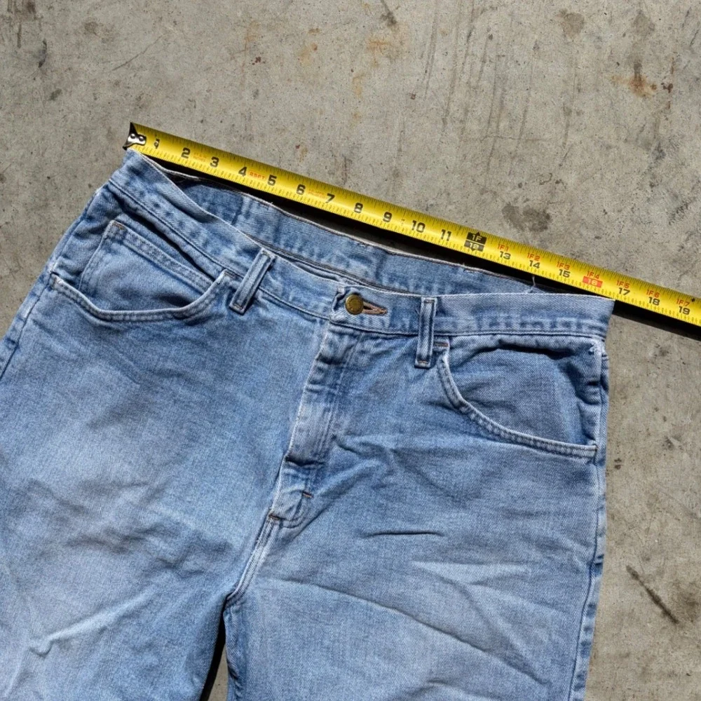Wrangler Hero Authentics Mens Relaxed Fit Denim Jorts Shorts Light Wash 34 606W1